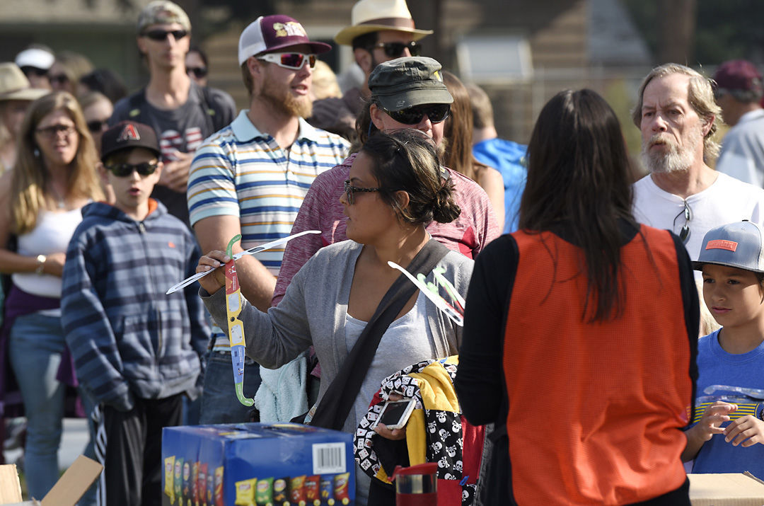 missoula eclipse viewing 02.jpg